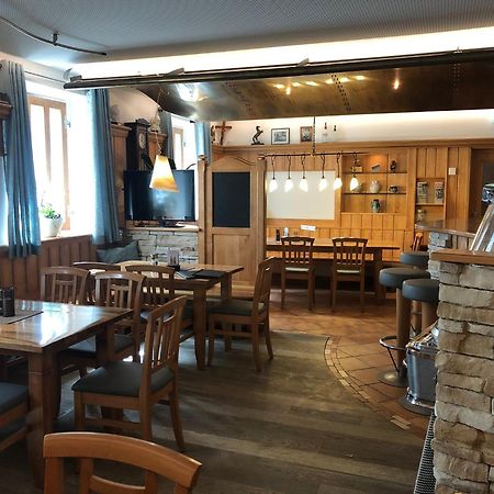 Tinschert Hotel-Restaurant-Partyservice Schwertberg Eksteriør bilde