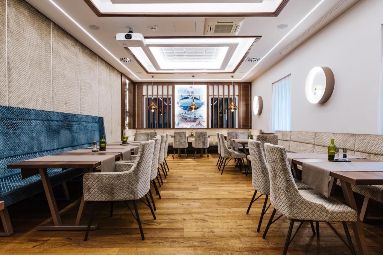 Tinschert Hotel-Restaurant-Partyservice Schwertberg Eksteriør bilde